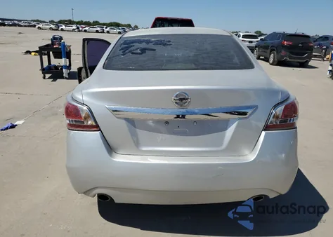 2015 Nissan Altima 2.5 from USA, damaged, VIN 1N4AL3AP6FC583650